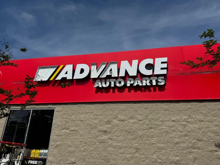 Advanced Auto Parts channel letter sign in New Smyrna, FL