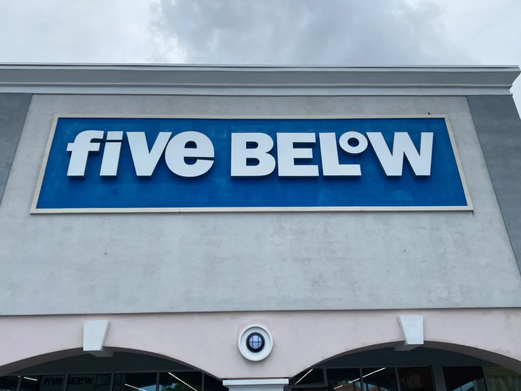Five Below illuminated cabinet sign in Miami, FL