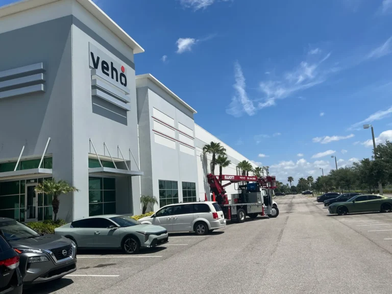 Veho channel letter sign in Orlando, FL