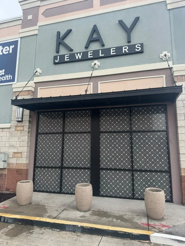 Kay Jewelers channel letter sign in Orlando, FL